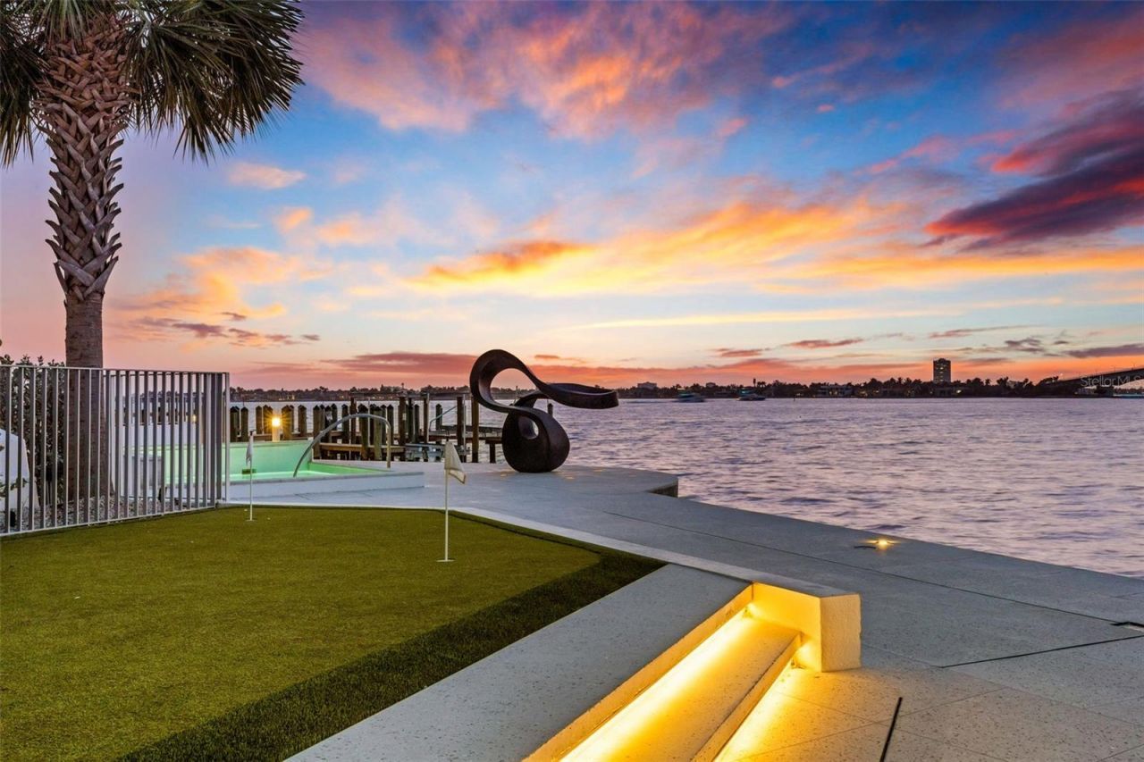 280 Golden Gate Point, Unit 200, Sarasota, FL 34236 Photo