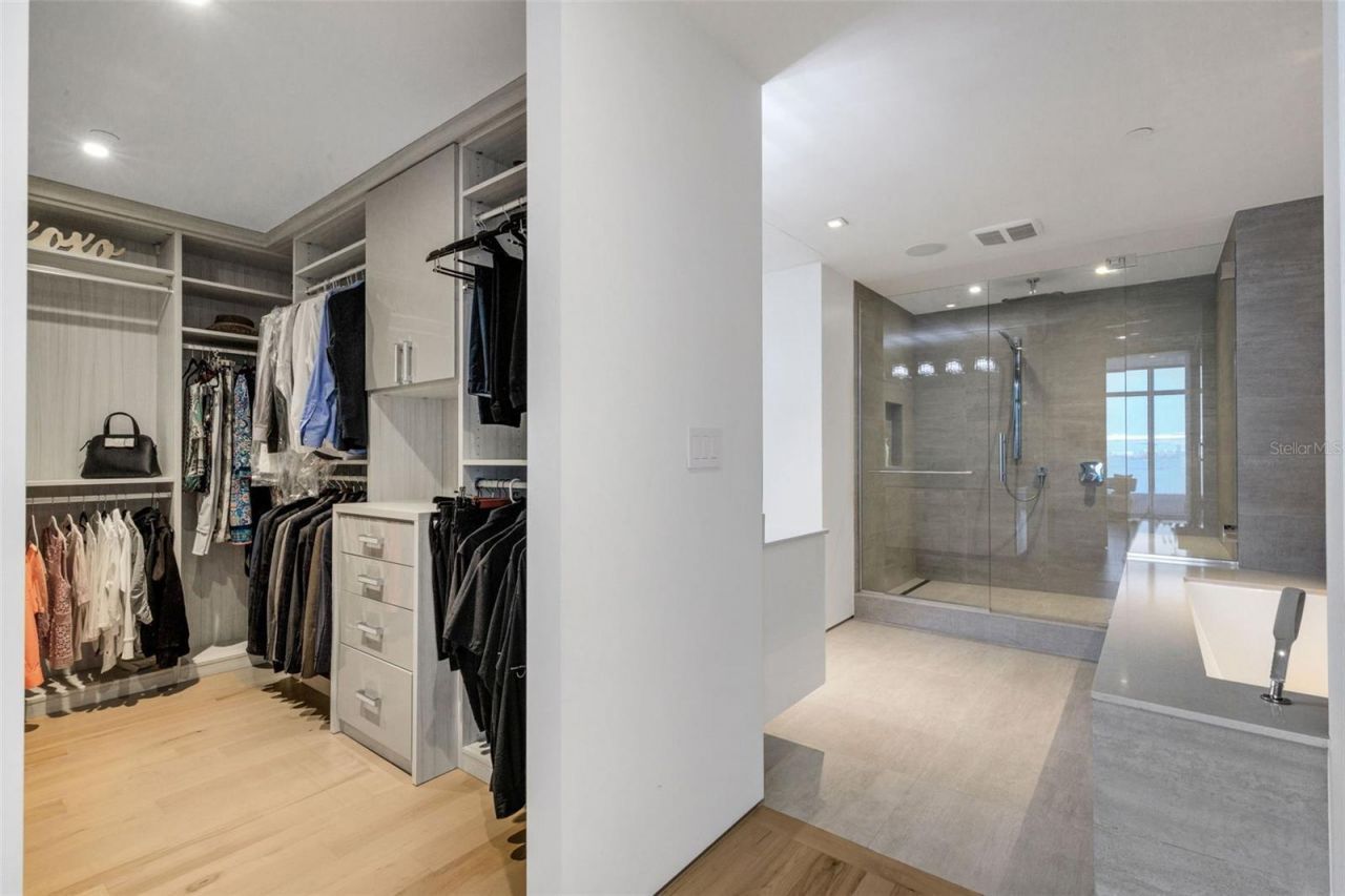 280 Golden Gate Point, Unit 200, Sarasota, FL 34236 Photo