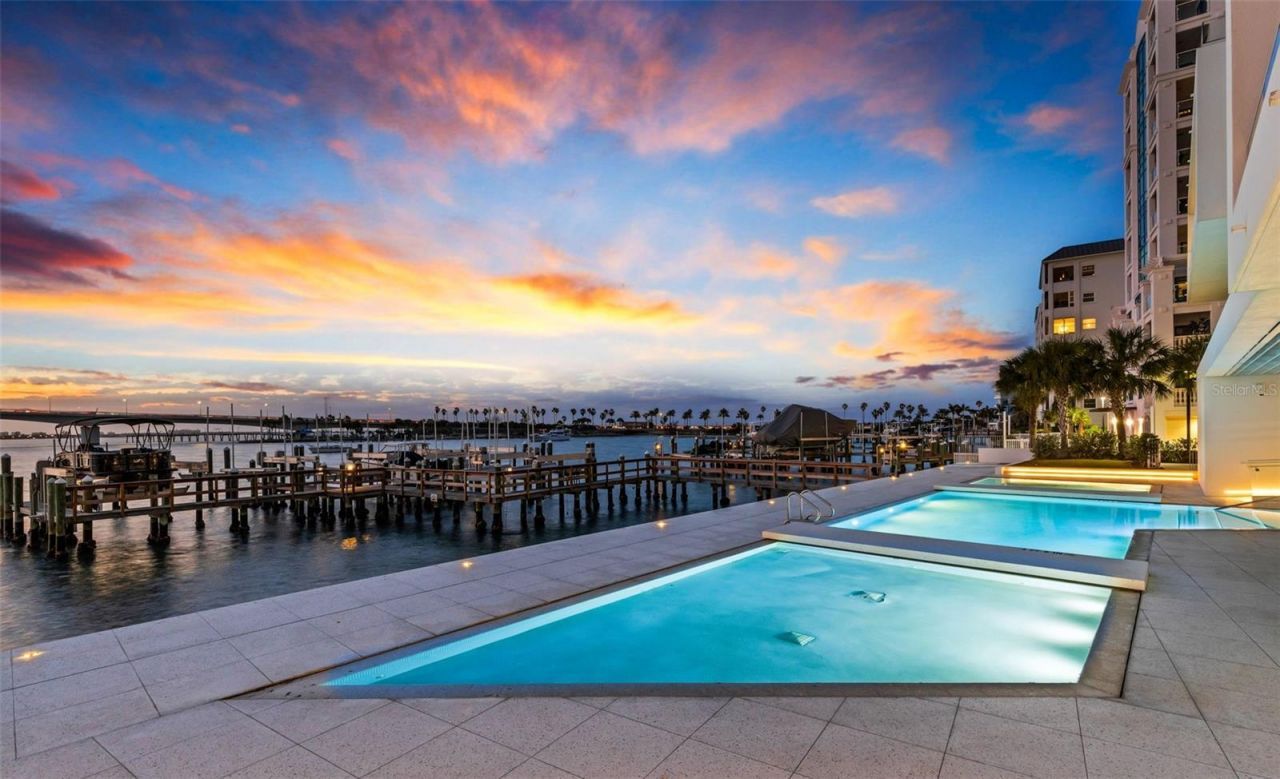 280 Golden Gate Point, Unit 200, Sarasota, FL 34236 Photo