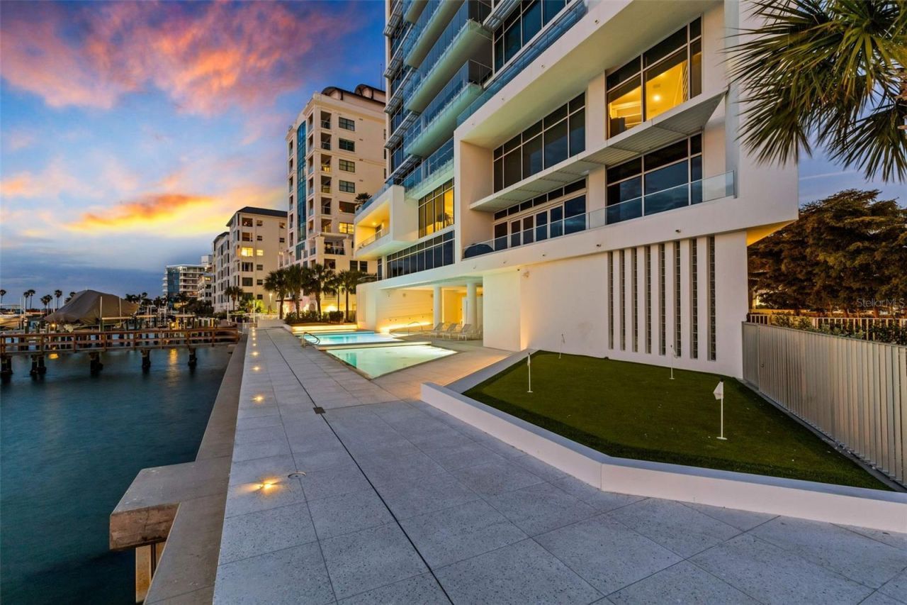 280 Golden Gate Point, Unit 200, Sarasota, FL 34236 Photo