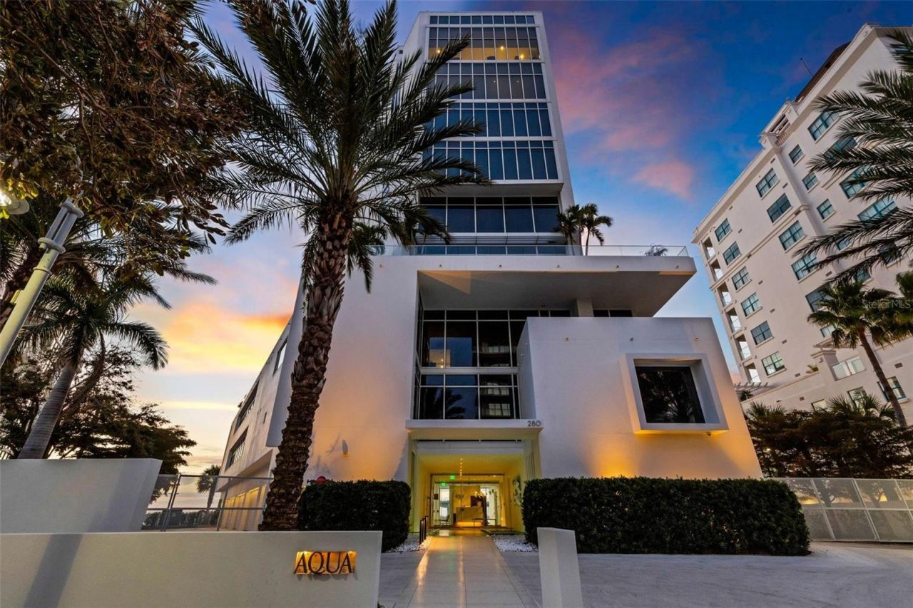 280 Golden Gate Point, Unit 200, Sarasota, FL 34236 Photo