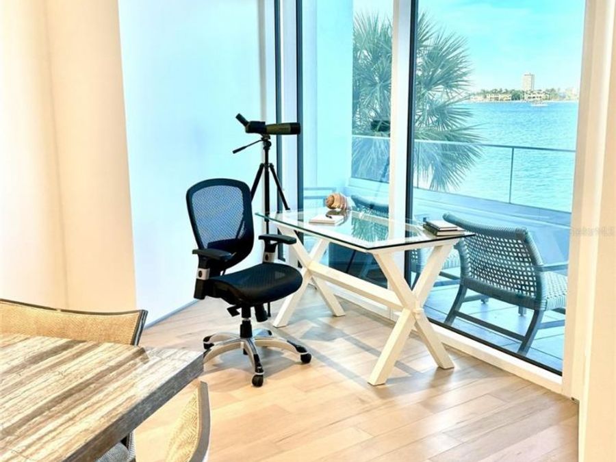 Property Image 100