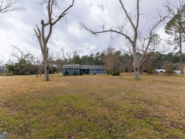 3215 Stallings Road, Valdosta, GA 31605