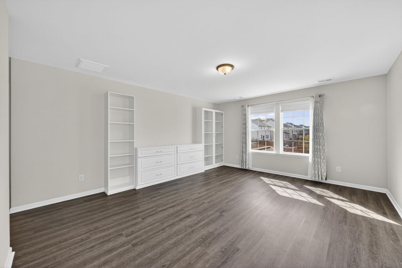 9905 Winged Elm Street Photo 23