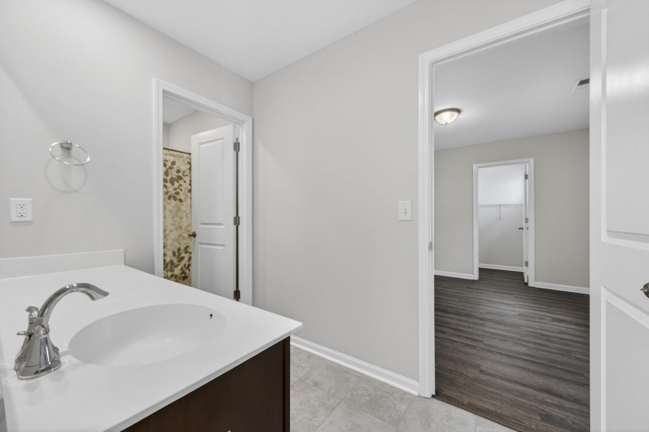 9905 Winged Elm Street Photo 36