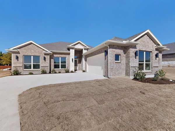 609 E Southbrook Drive, Glenn Heights, TX 75154