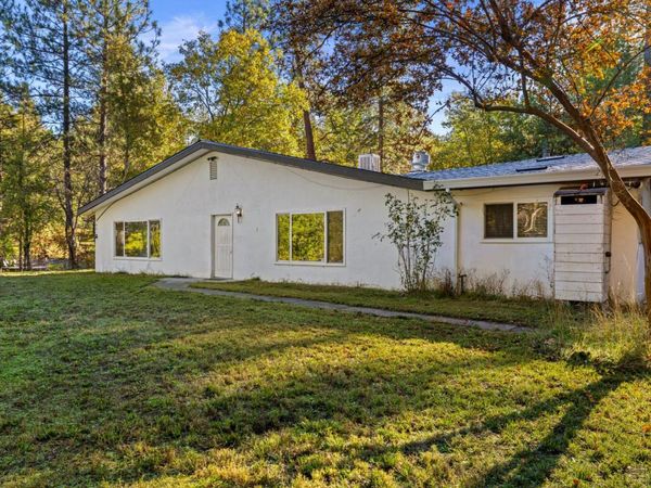 1364 Ruthhaven Rd, Placerville, CA 95667