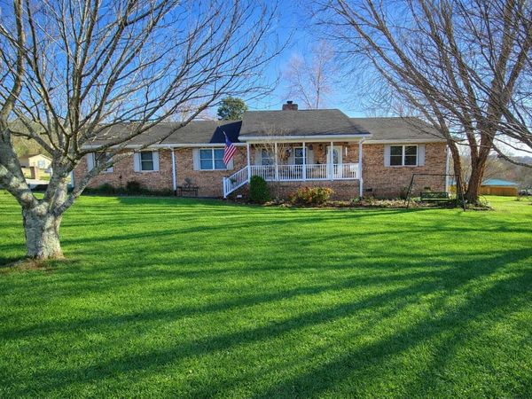 100 Northwestern Avenue, Athens, TN 37303