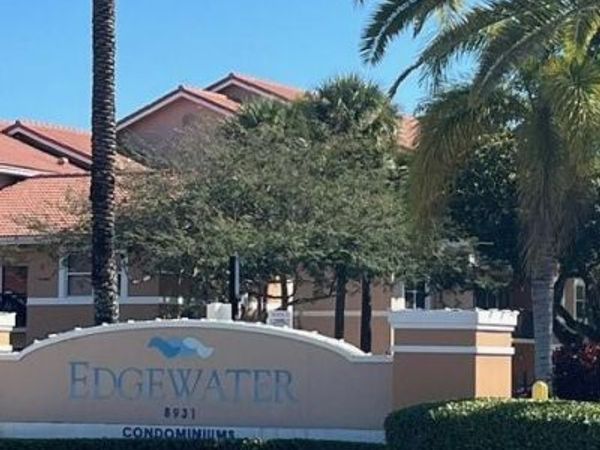 8871 Wiles Rd, Unit 201, Coral Springs, FL 33067