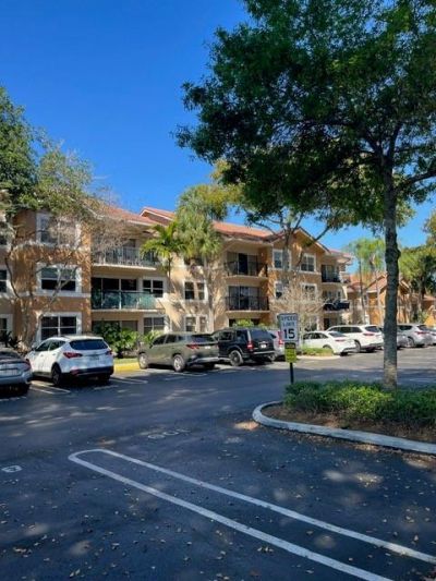 8871 Wiles Road, Unit 201, Coral Springs, FL 33067 Photo