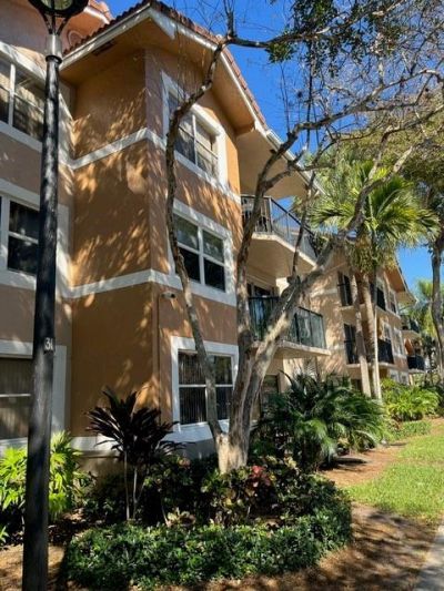 8871 Wiles Road, Unit 201, Coral Springs, FL 33067 Photo