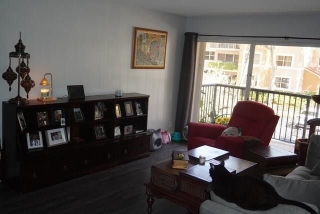 8871 Wiles Road, Unit 201, Coral Springs, FL 33067 Photo