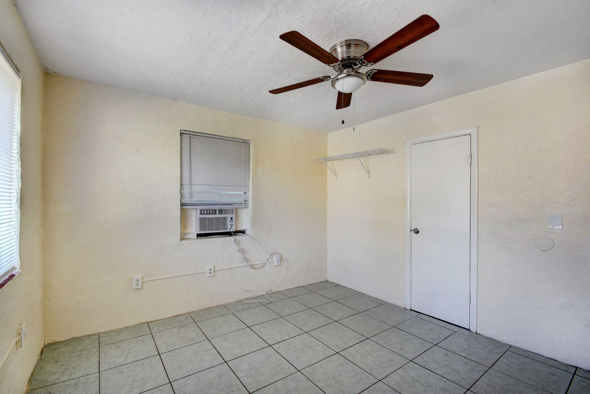 1109 S E Street, Lake Worth Beach, FL 33460 Photo