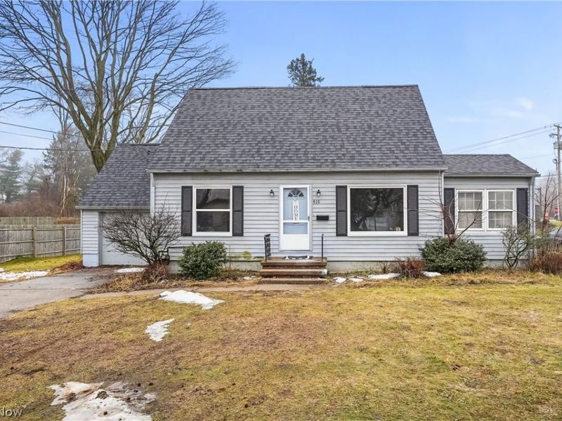 410 Beryl Drive, Kent, OH 44240 Photo 1