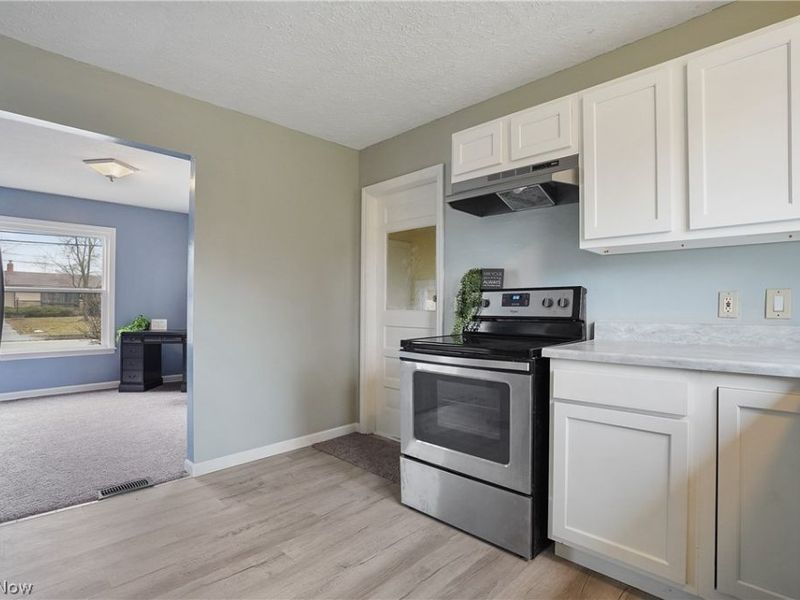 410 Beryl Drive, Kent, OH 44240 Photo 12