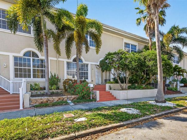 238 COLUMBIA DRIVE, TAMPA, FL 33606