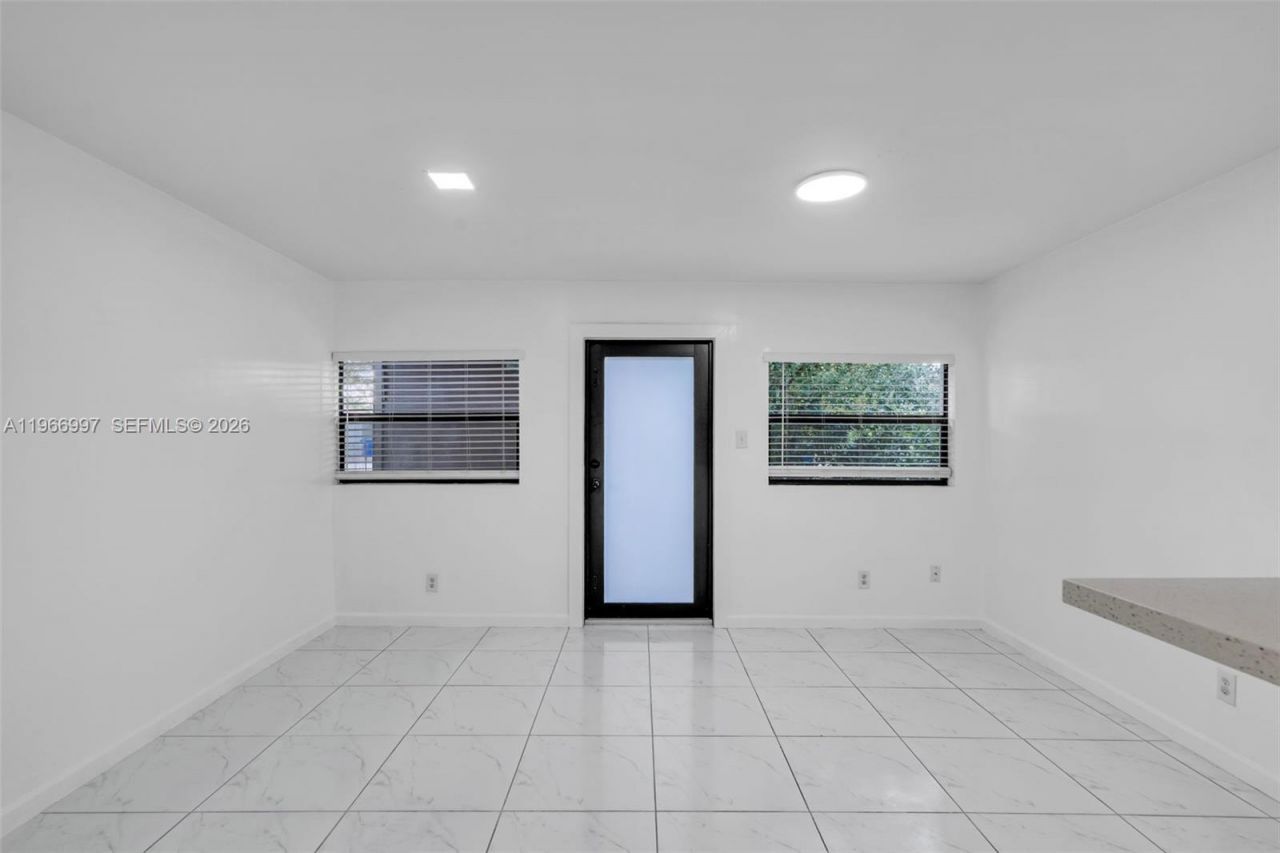 411 N 61st Ave, Hollywood, FL 33024 Photo
