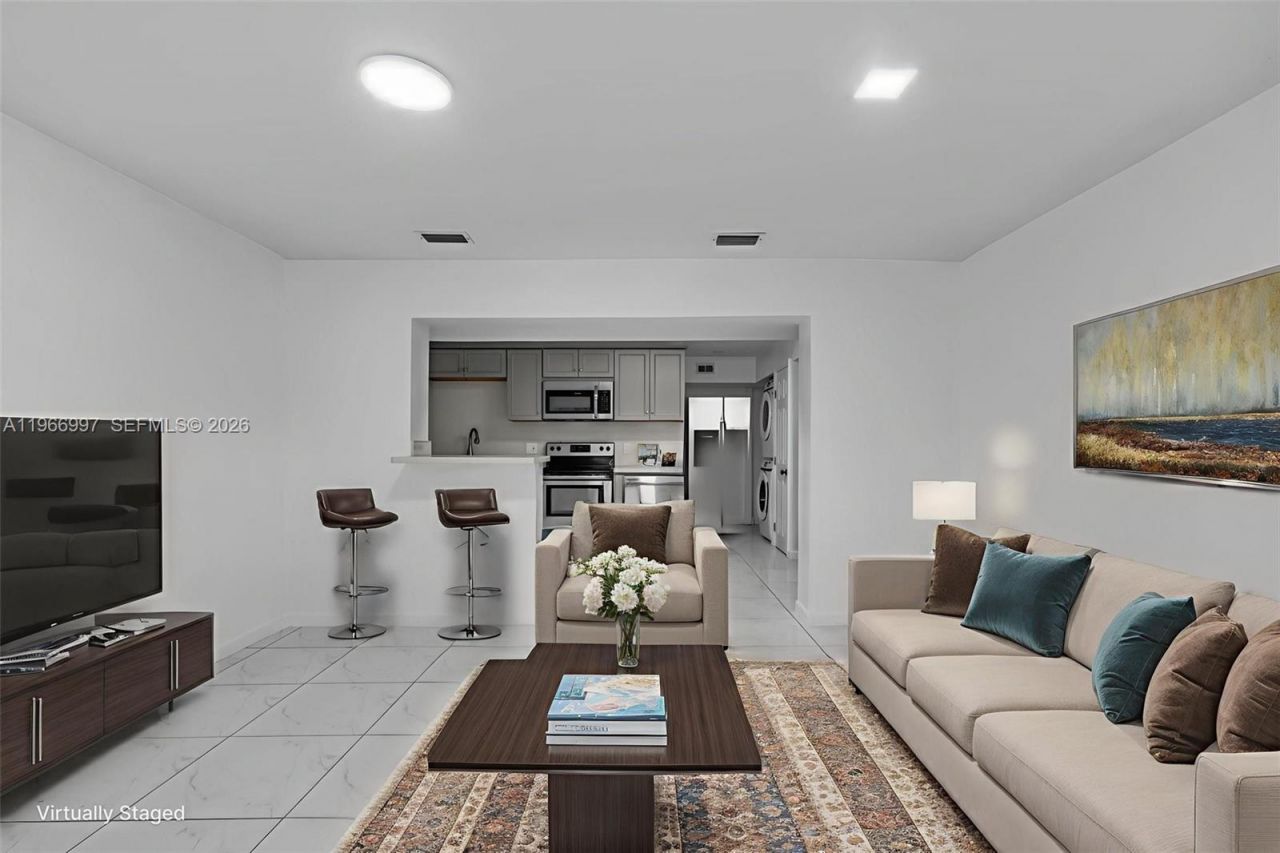 411 N 61st Ave, Hollywood, FL 33024 Photo