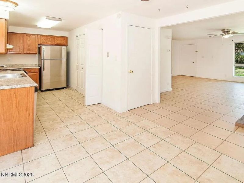 860 Cherry Tree Drive, Unit 2, Sparks, NV 89434 Photo