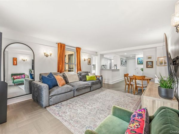 111 E 88th Street, Unit 10F, New York (Manhattan), NY 10128