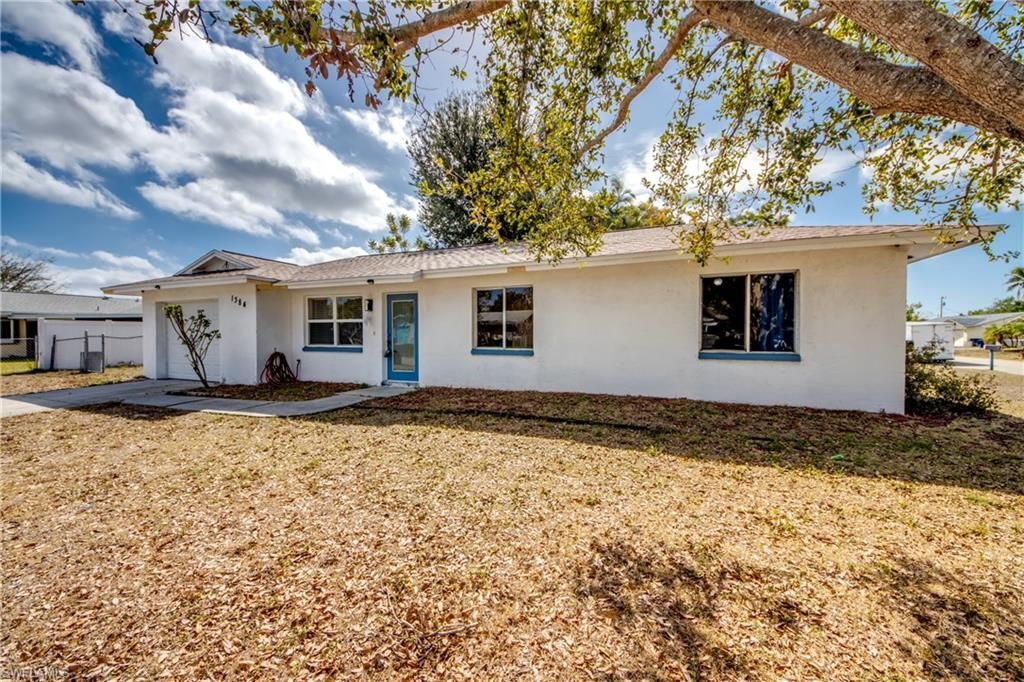 1384 Sourwood Ct, North Fort Myers, FL 33917 Photo