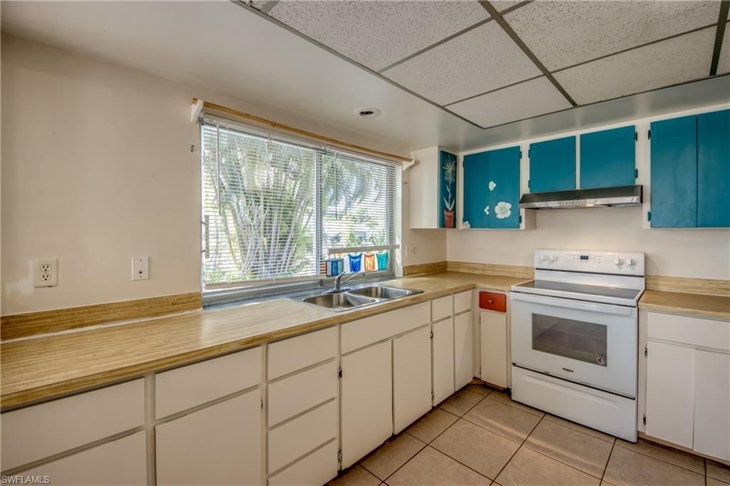 1384 Sourwood Ct , North Fort Myers, FL 33917 Photo