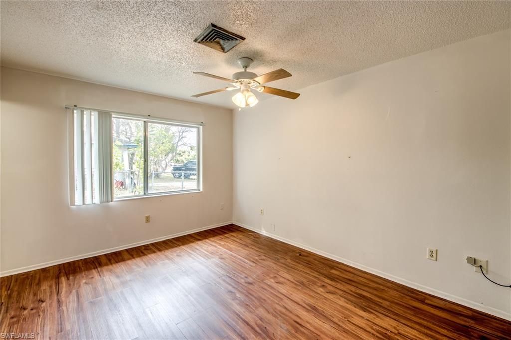 1384 Sourwood Ct , North Fort Myers, FL 33917 Photo