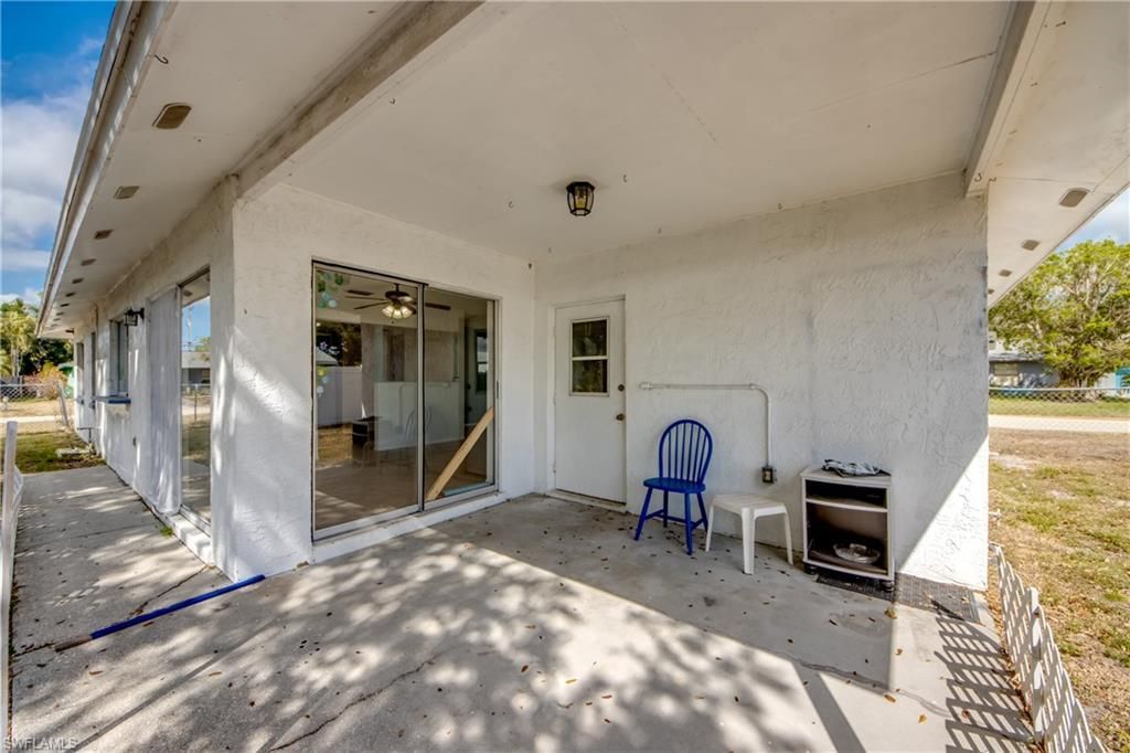 1384 Sourwood Ct, North Fort Myers, FL 33917 Photo
