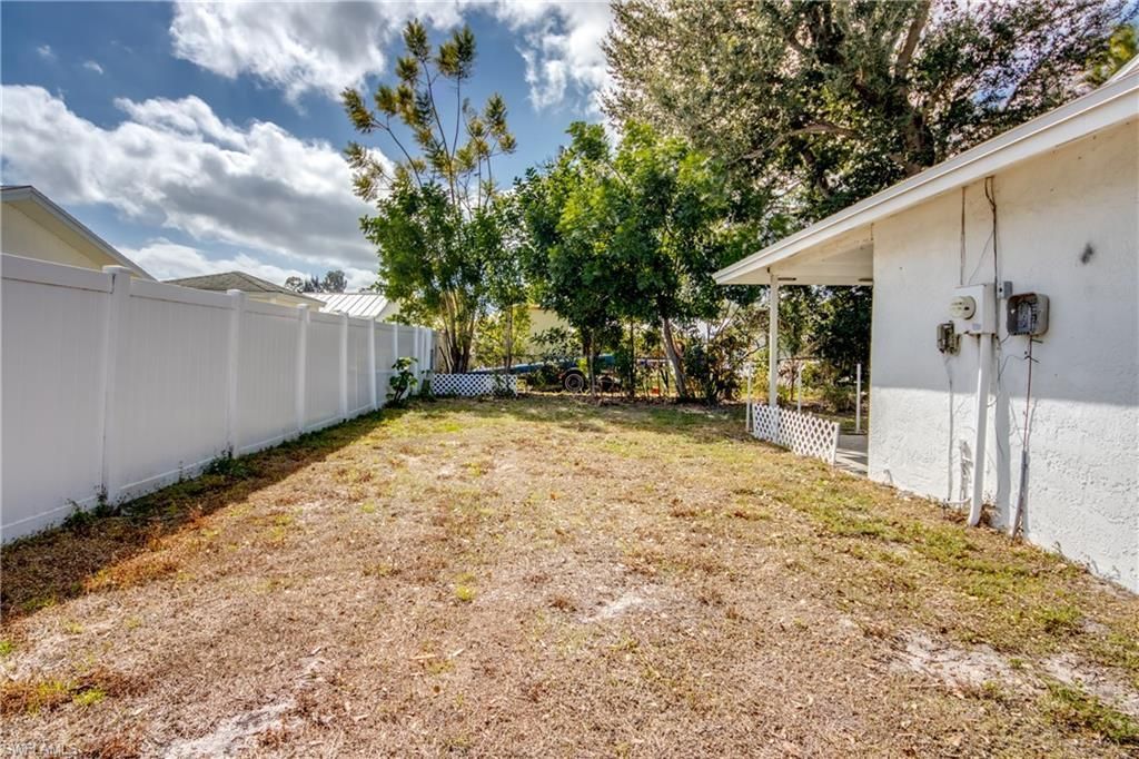 1384 Sourwood Ct , North Fort Myers, FL 33917 Photo