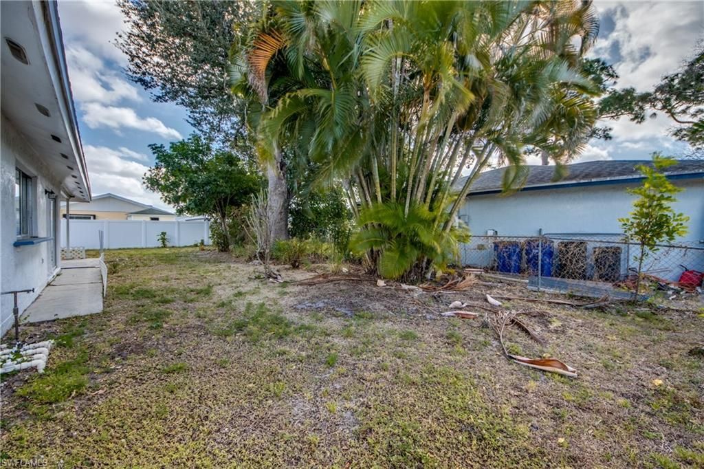 1384 Sourwood Ct, North Fort Myers, FL 33917 Photo