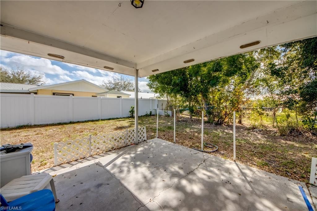 1384 Sourwood Ct , North Fort Myers, FL 33917 Photo