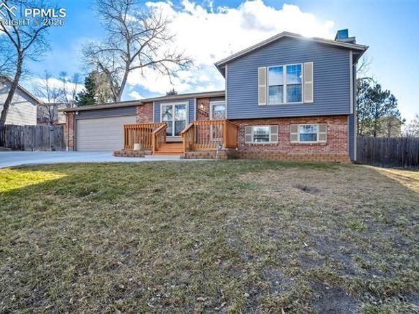 2955 Reuben Drive, Colorado Springs, CO 80918