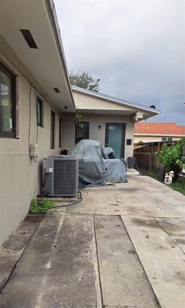 1112 SW 11th Ave, Miami, FL 33129 Photo