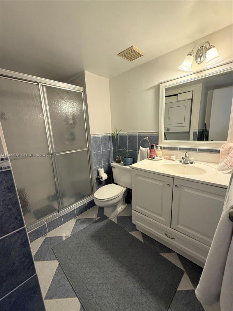 432 Lakeview Dr , Unit 201, Weston, FL 33326 Photo