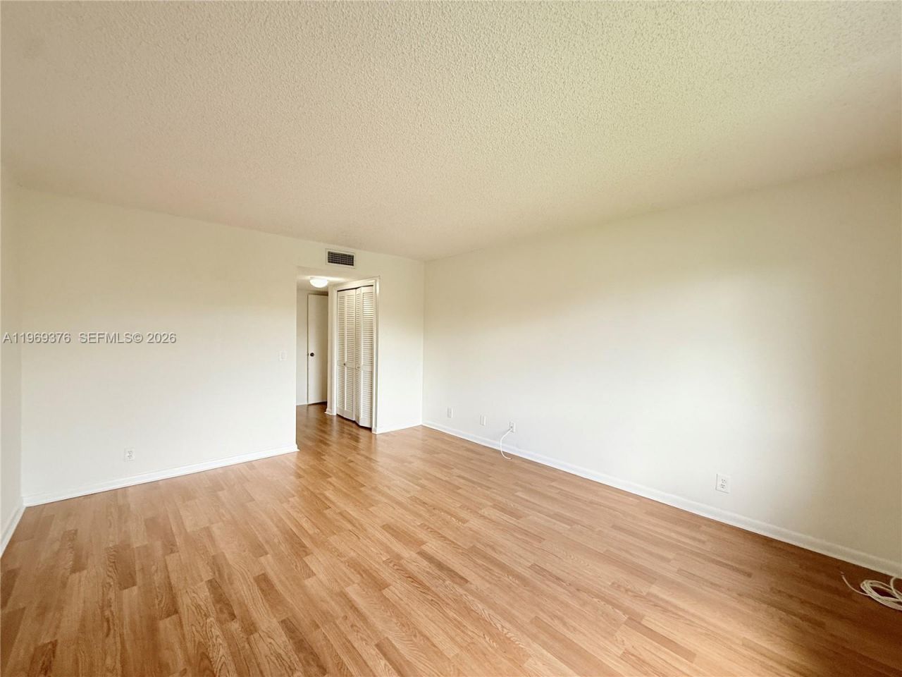 432 Lakeview Dr, Unit 201, Weston, FL 33326 Photo