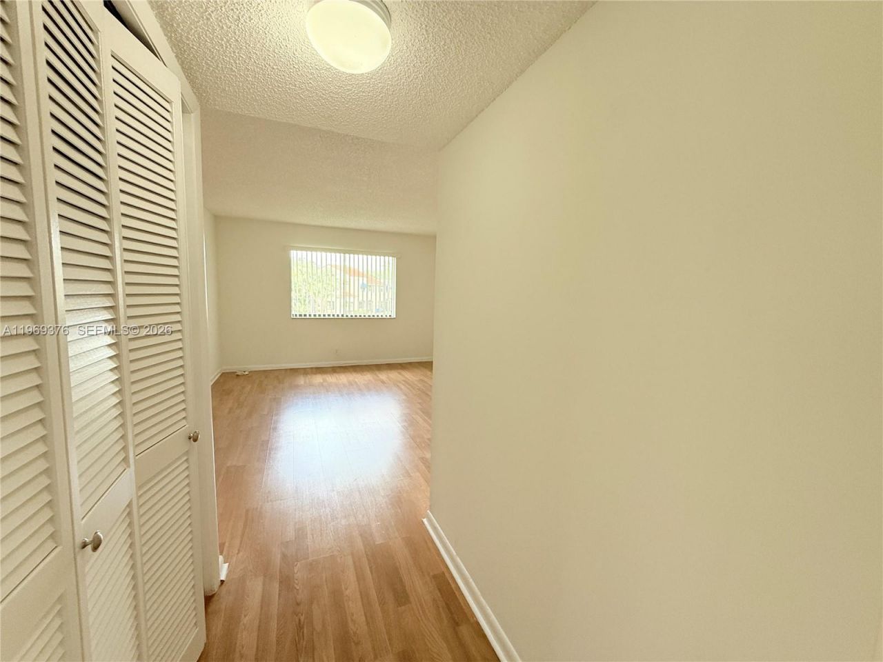 432 Lakeview Dr, Unit 201, Weston, FL 33326 Photo