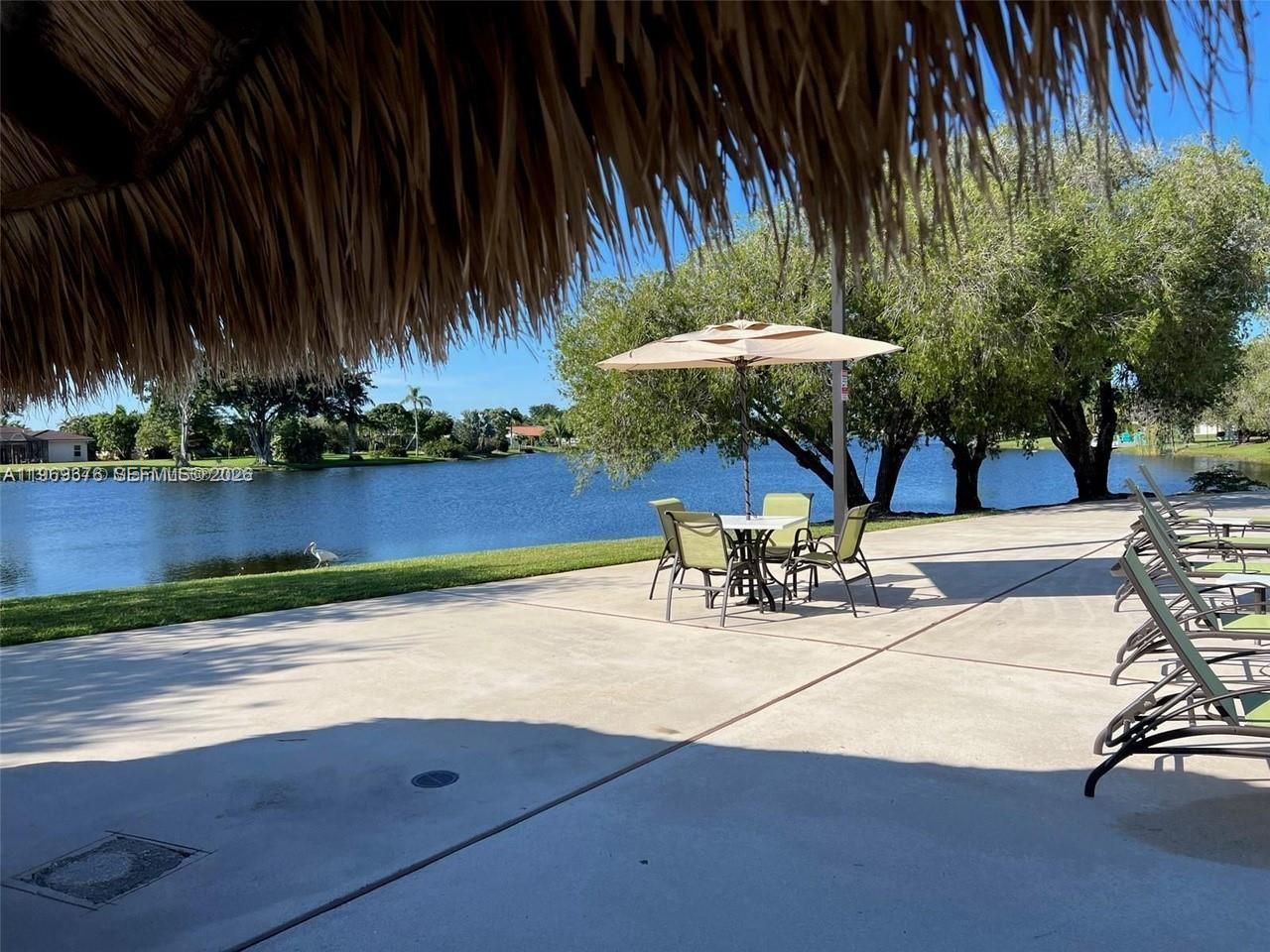 432 Lakeview Dr , Unit 201, Weston, FL 33326 Photo