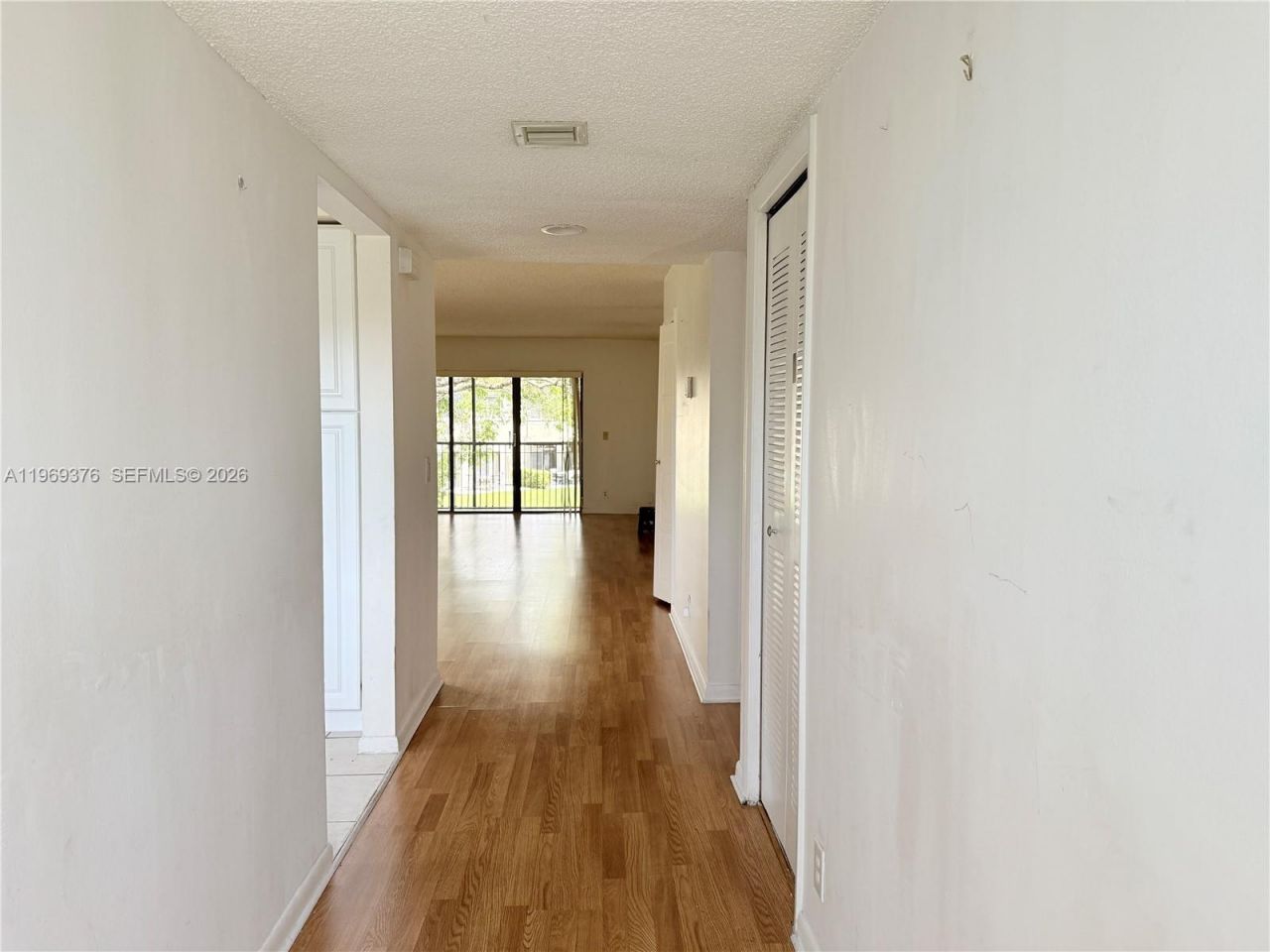 432 Lakeview Dr, Unit 201, Weston, FL 33326 Photo