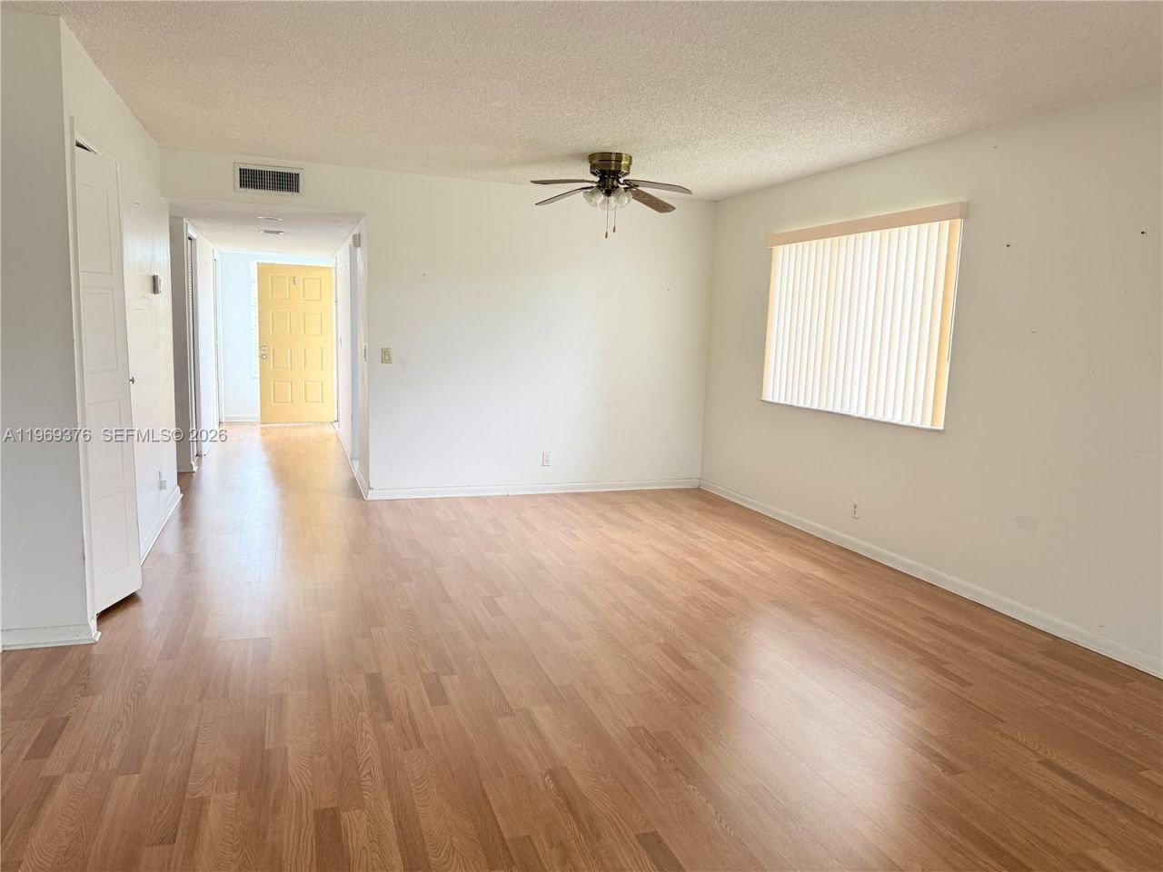 432 Lakeview Dr, Unit 201, Weston, FL 33326 Photo