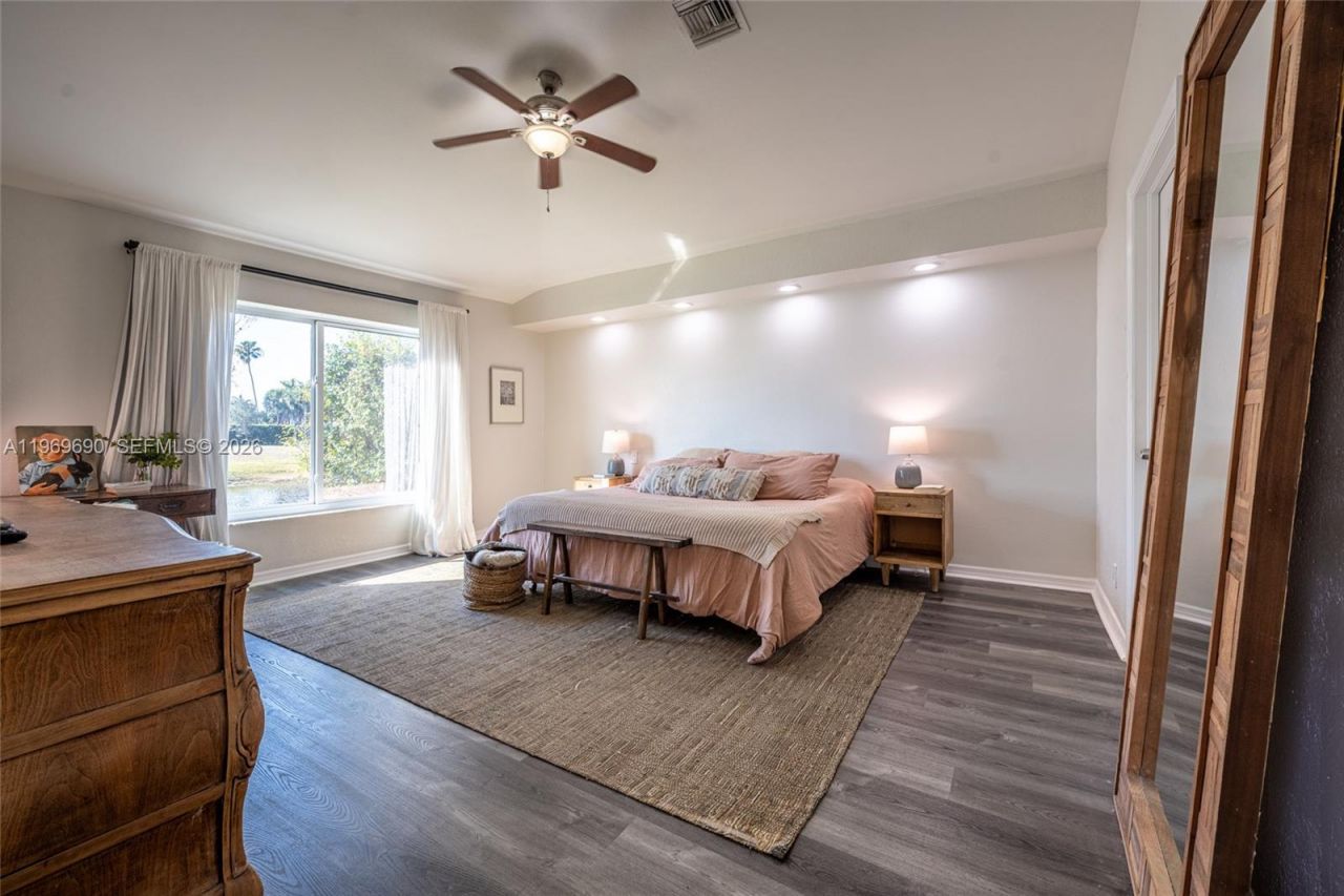 2668 Country Golf Dr , Wellington, FL 33414 Photo