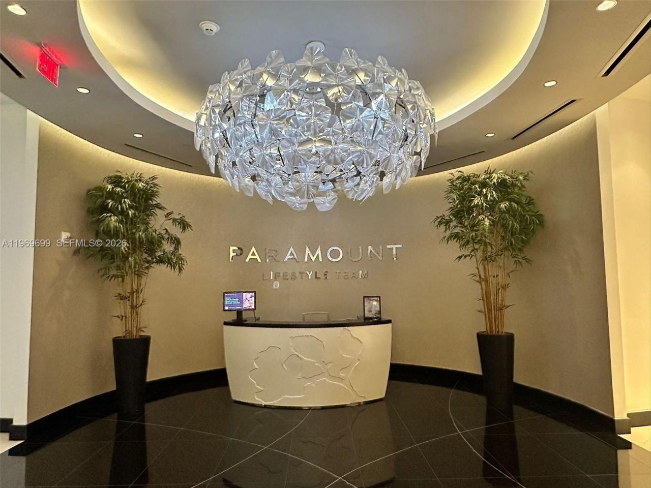 851 NE 1st Ave, Unit 2212, Miami, FL 33132 Photo