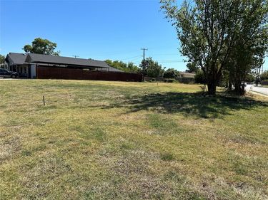 3208 Lockmoor Lane, Dallas, TX 75220