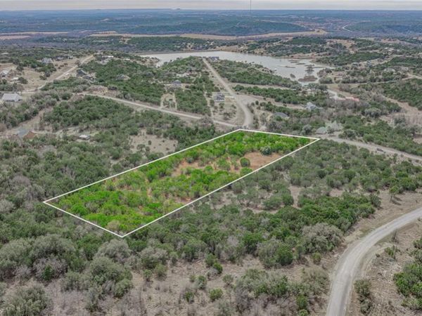 365 Schooner Way, Bluff Dale, TX 76433