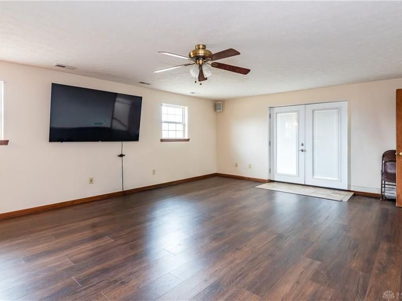 929 N Tecumseh Road, Springfield, OH 45504 Photo 18