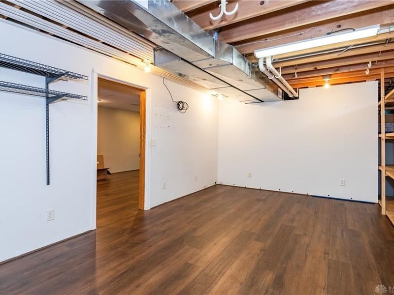 929 N Tecumseh Road, Springfield, OH 45504 Photo 27