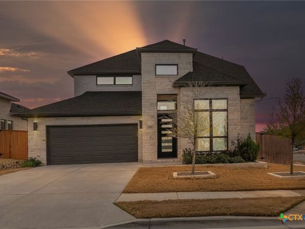 305 Reef Band Drive, Kyle, TX 78640