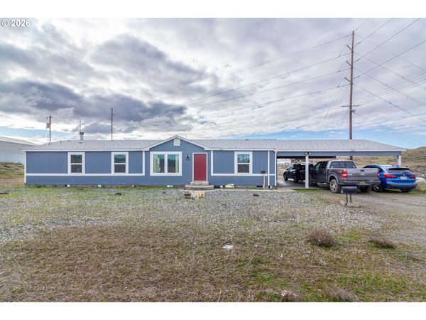 30432 Lauback ST, Hermiston, OR 97838