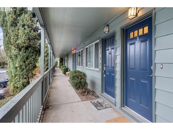 1025 SW BERTHA BLVD, Unit 3, Portland, OR 97219