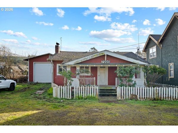 7995 MARIGOLD ST, Rockaway Beach, OR 97136