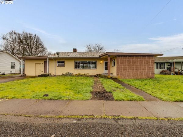 412 SE GRANT ST, Sheridan, OR 97378